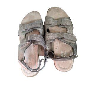 Cobbie Cuddlers Beatrice‎ memo tech pewter leather strap sandals